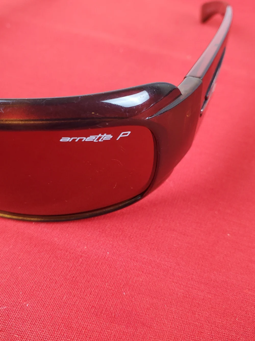 Women's Wrap Sunglasses - Dark Brown